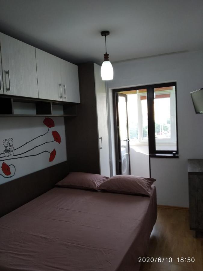 Iarina Ap Decomandat 2 Cam Sat Vacanta Mamaia Constança Exterior foto